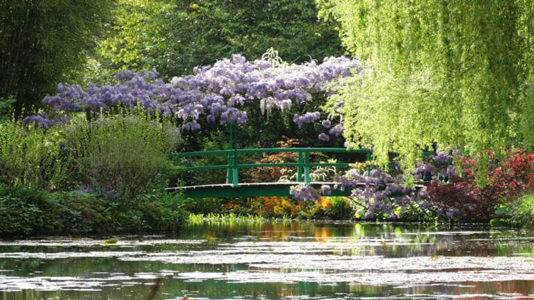 classic car rental in Giverny