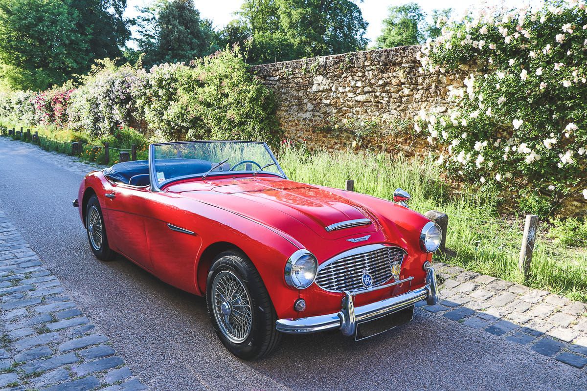 Classic car rental Rent Austin Healey 100/6 Cartis